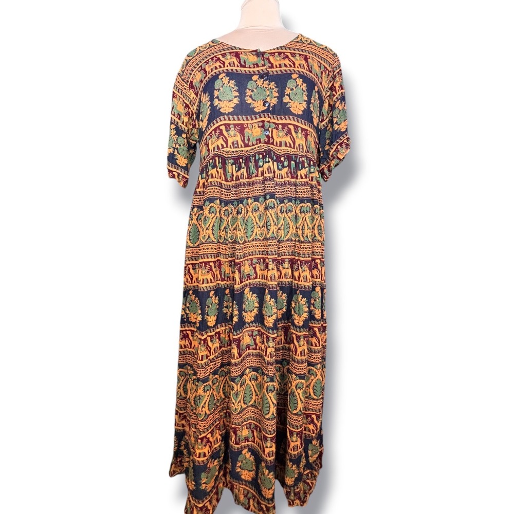 Vintage 90s Rayon Elephant Camel Print Boho Crinkle Maxi Dress Eclectic Artsy
